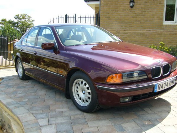For Sale/BMW 528 Wine Red 600