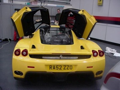 Ferrari Enzo Rear: click to zoom picture.