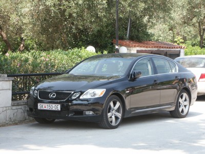 Lexus GS: click to zoom picture.