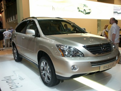 Lexus RX400h: click to zoom picture.