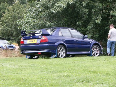 Mitsubishi EVO 6: click to zoom picture.