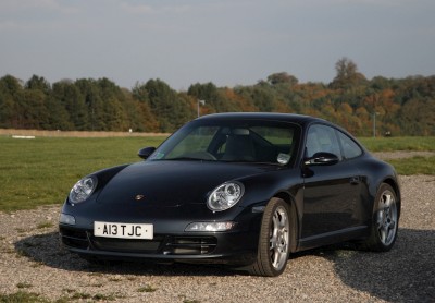 Porsche 911 Donington: click to zoom picture.