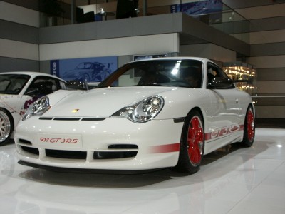 Porsche 911 GT3 White Red: click to zoom picture.