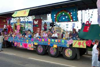 Procession 1