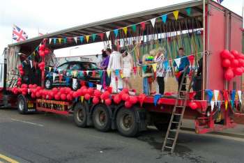 Procession 1