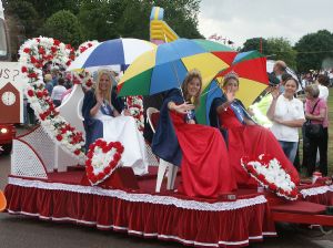 Procession 13